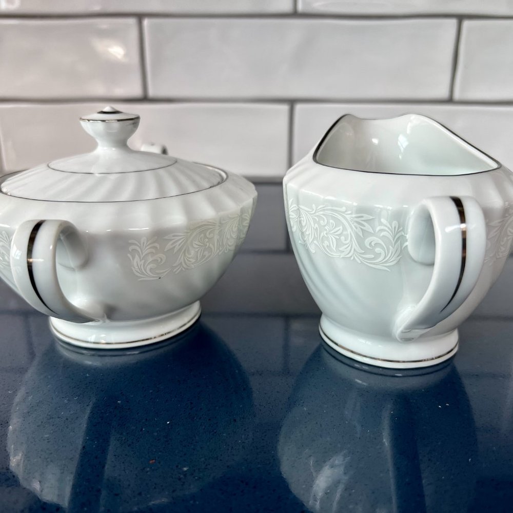 LAST CHANCE. Bliss Fine China Creamer and Sugar Bowl Set